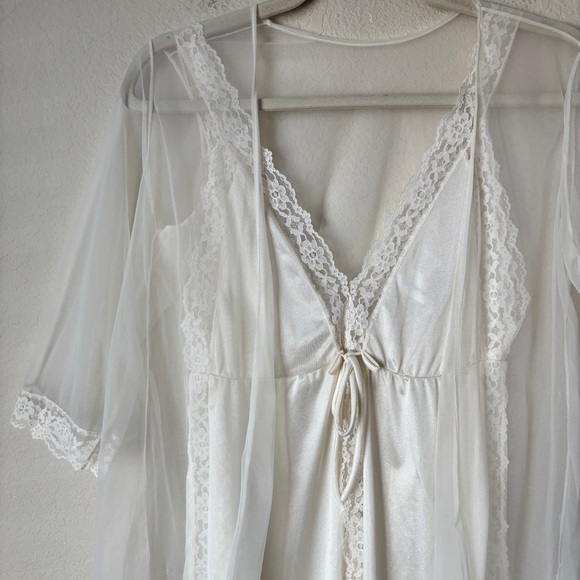 Vintage JC Penney Two-Piece Lingerie Mini Night Gown Top Robe Lace Romantic - Picture 4 of 10